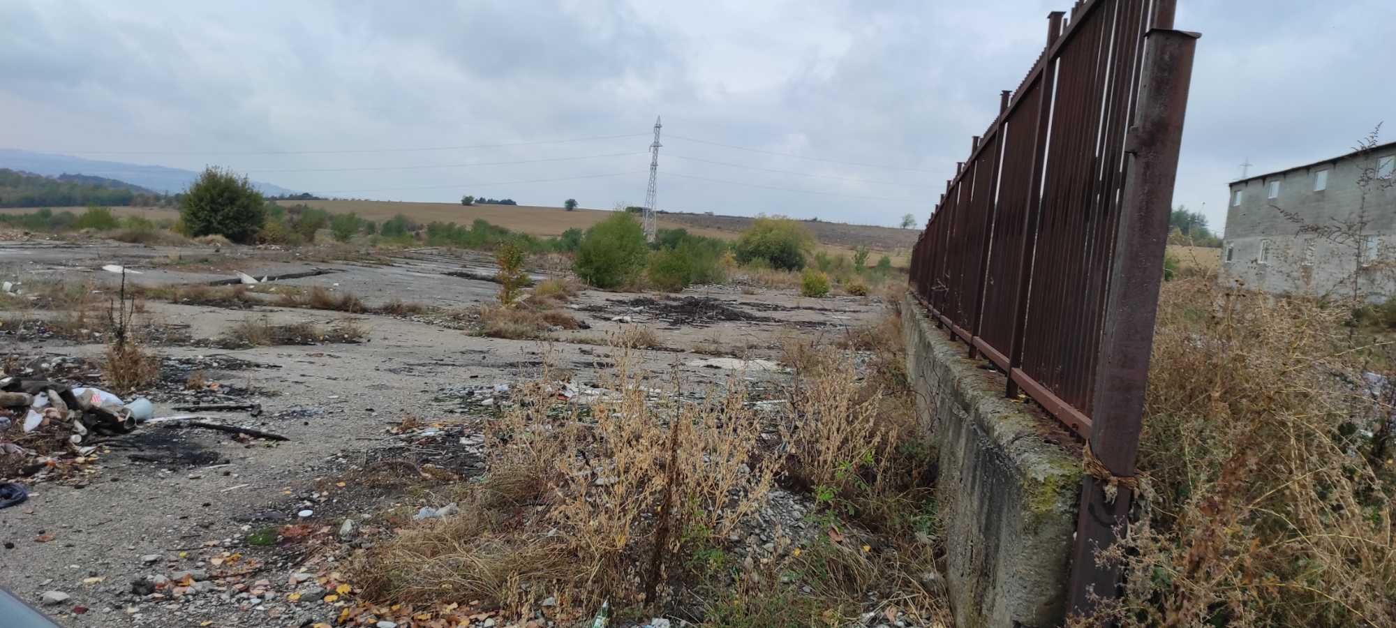 Парцел в Омуртаг - 10700 кв.м за 13 €/кв.м - Снимка #1