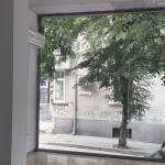 Дава се под наем Магазин в Благоевград, Идеален център - 34 кв.м за 357 € - Снимка #1