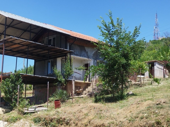 Къща в с. Костелево, Област Враца - 70 кв.м за 620 €/кв.м - Снимка #1