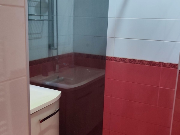 Дава се под наем Тристаен апартамент в София, Редута - 96 кв.м за 1550 € - Снимка #1