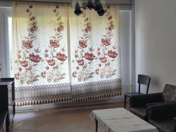 Тристаен апартамент в Благоевград, Идеален център - 80 кв.м за 919 €/кв.м - Снимка #1