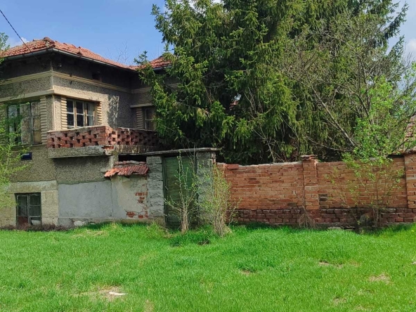 Къща в с. Борисово, Област Русе - 80 кв.м за 375 €/кв.м - Снимка #1