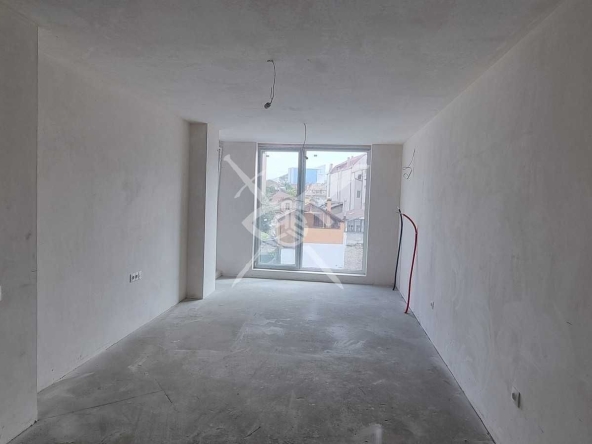 Дава се под наем Двустаен апартамент в София, Център - 67 кв.м за 170000 € - Снимка #1