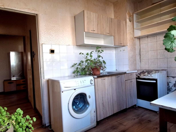 Двустаен апартамент в Перник, Монте Карло - 67 кв.м за 533 €/кв.м - Снимка #1