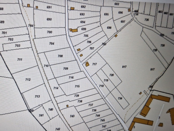 Земеделски имот в Силистра, в.з. Юг -  кв.м за 6 €/дка - Снимка #1