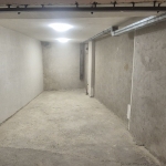 Дава се под наем Гараж / Паркомясто в Русе, Център - 20 кв.м за 102 € - Снимка #1