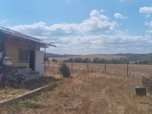 Парцел в с. Маринка, Област Бургас - 50000 кв.м за 1 €/кв.м - Снимка #1