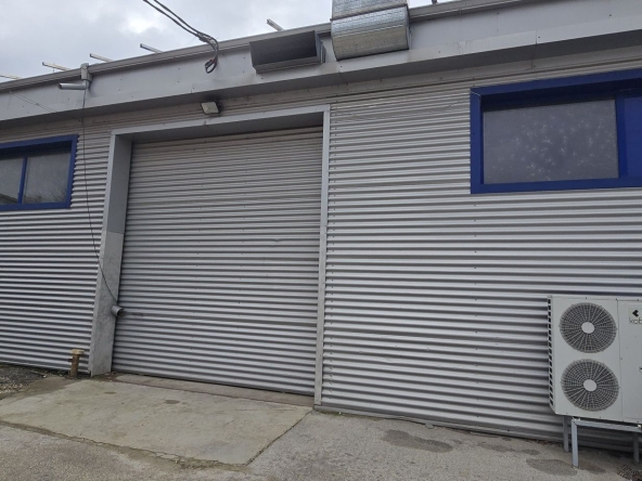 Дава се под наем Магазин в Силистра, Промишлена зона - Юг - 250 кв.м за 765 € - Снимка #1