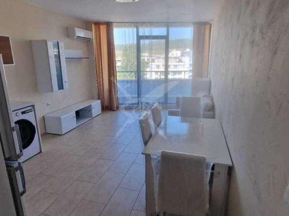 Двустаен апартамент в к.к. Слънчев бряг - 82 кв.м за 1000 €/кв.м - Снимка #1