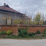 Къща в Гулянци - 1280 кв.м за 18 €/кв.м - Снимка #1