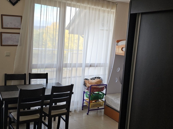 Дава се под наем Двустаен апартамент в Сливен, Център - 62 кв.м за 45000 € - Снимка #1