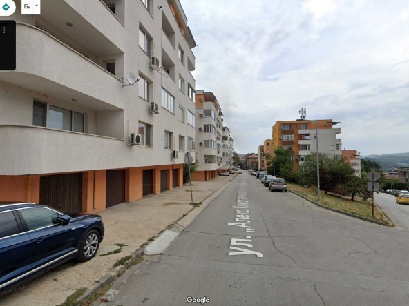 Дава се под наем Гараж / Паркомясто в Велико Търново, Акация - 22 кв.м за 66.3 € - Снимка #1