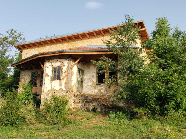 Парцел в с. Поцърненци, Област Перник - 2170 кв.м за 14 €/кв.м - Снимка #1