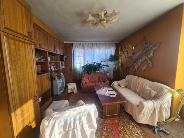 Многостаен апартамент в Хасково, Воеводски - 112 кв.м за 911 €/кв.м - Снимка #1