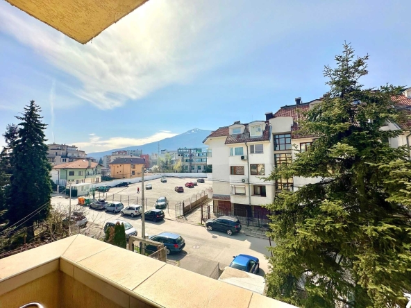 Дава се под наем Тристаен апартамент в София, Лозенец - 100 кв.м за 650 € - Снимка #1