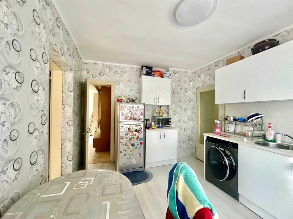 Четиристаен апартамент в София, Драгалевци - 106 кв.м за 6 €/кв.м - Снимка #1