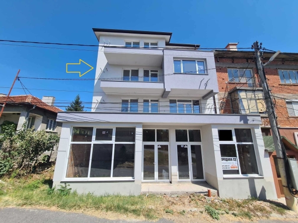 Тристаен апартамент в Хасково, Младежки хълм - 94 кв.м за 750 €/кв.м - Снимка #1