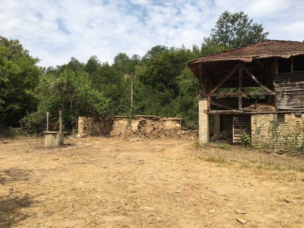 Къща в с. Гъбене, Област Габрово - 74 кв.м за 190 €/кв.м - Снимка #1