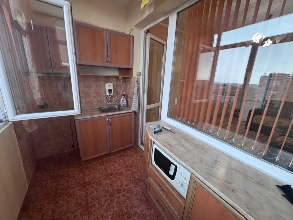 Дава се под наем Двустаен апартамент в Казанлък - 60 кв.м за 229.5 € - Снимка #1