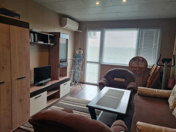 Двустаен апартамент в Плевен, Идеален център - 63 кв.м за 697 €/кв.м - Снимка #1