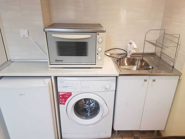 Дава се под наем Едностаен апартамент в София, Лагера - 22 кв.м за 323.85 € - Снимка #1