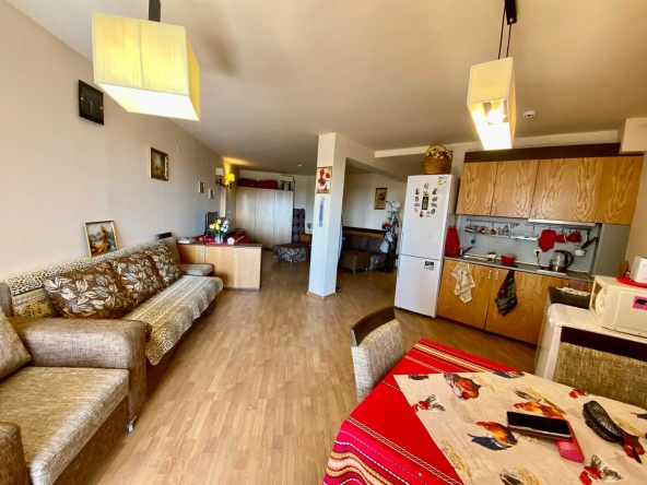 Едностаен апартамент в с. Кошарица, Област Бургас - 76 кв.м за 489 €/кв.м - Снимка #1