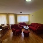 Тристаен апартамент в Хасково, Дружба 1 - 91 кв.м за 1154 €/кв.м - Снимка #1