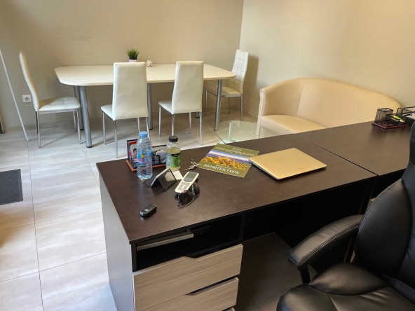 Дава се под наем Офис в София, Младост 4 - 30 кв.м за 127.5 € - Снимка #1