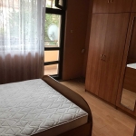 Дава се под наем Тристаен апартамент в Враца, Център - 1000 кв.м за 280.5 € - Снимка #1