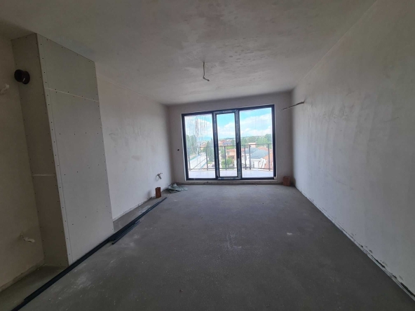 Тристаен апартамент в Хасково, Любен Каравелов - 87 кв.м за 899 €/кв.м - Снимка #1