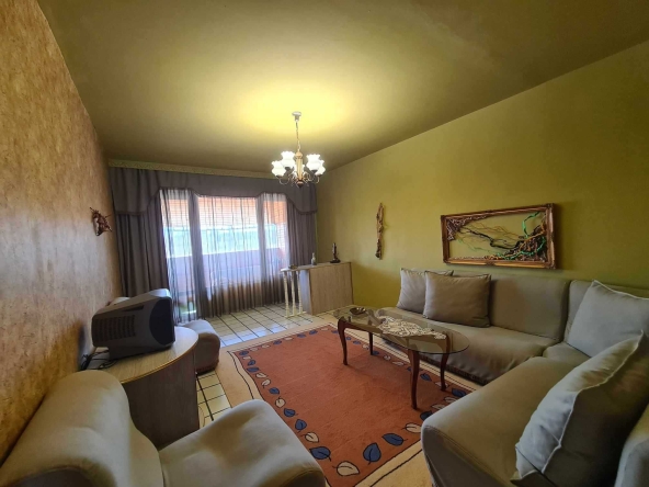 Тристаен апартамент в Хасково, Любен Каравелов - 89 кв.м за 888 €/кв.м - Снимка #1