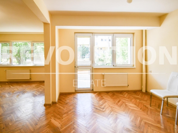 Дава се под наем Етаж от къща в София, Бояна - 113 кв.м за 715 € - Снимка #1