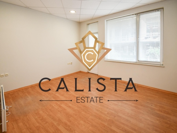 Дава се под наем Офис в София, Център - 120 кв.м за 1000 € - Снимка #1