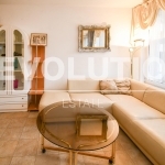 Дава се под наем Двустаен апартамент в София, Изгрев - 65 кв.м за 648.21 € - Снимка #1