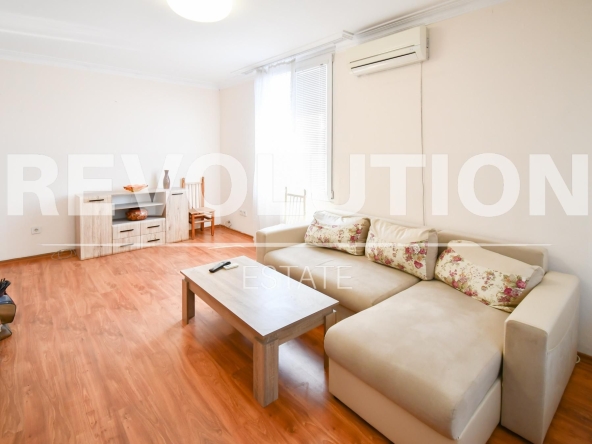 Дава се под наем Тристаен апартамент в София, Хаджи Димитър - 90 кв.м за 747.66 € - Снимка #1