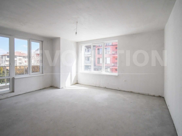 Тристаен апартамент в София, Център - 130 кв.м за 1913 €/кв.м - Снимка #1