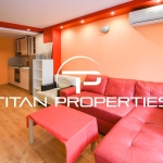 Дава се под наем Двустаен апартамент в София, Лозенец - 60 кв.м за 612 € - Снимка #1