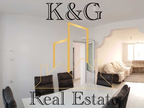 Тристаен апартамент в Разград, Лудогорие - 98 кв.м за 1171 €/кв.м - Снимка #1