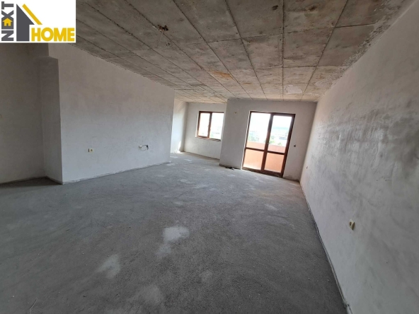 Четиристаен апартамент в Асеновград - 110 кв.м за 612 €/кв.м - Снимка #1