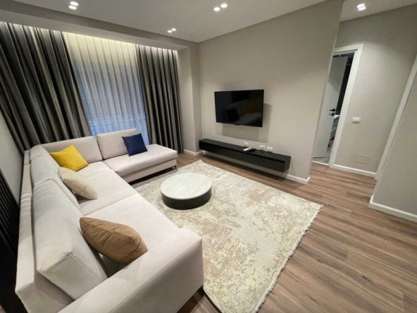 Дава се под наем Двустаен апартамент в София, Център - 67 кв.м за 398.82 € - Снимка #1