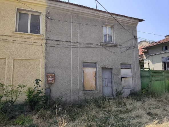 Къща в Търговище, Център - 85 кв.м за 774 €/кв.м - Снимка #1