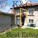 Къща в с. Раковски, Област Разград - 85 кв.м за 300 €/кв.м - Снимка #1