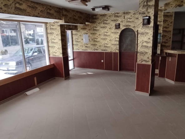 Заведение в Бургас, Лазур - 140 кв.м за 1065 €/кв.м - Снимка #1