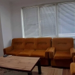 Дава се под наем Тристаен апартамент в Търговище, Център - 100 кв.м за 306 € - Снимка #1