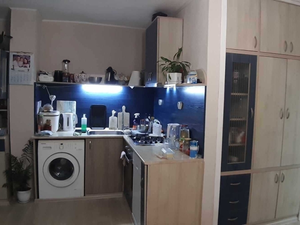 Тристаен апартамент в Търговище, Запад 1 - 73 кв.м за 1048 €/кв.м - Снимка #1