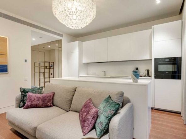 Дава се под наем Двустаен апартамент в София, Малинова долина - 70 кв.м за 398.82 € - Снимка #1