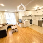 Тристаен апартамент в Варна, Център - 92 кв.м за 2772 €/кв.м - Снимка #1