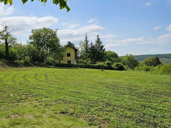 Парцел в с. Арбанаси, Област Велико Търново - 1360 кв.м за 37 €/кв.м - Снимка #1