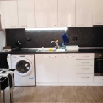 Дава се под наем Двустаен апартамент в Поморие - 60 кв.м за 306 € - Снимка #1