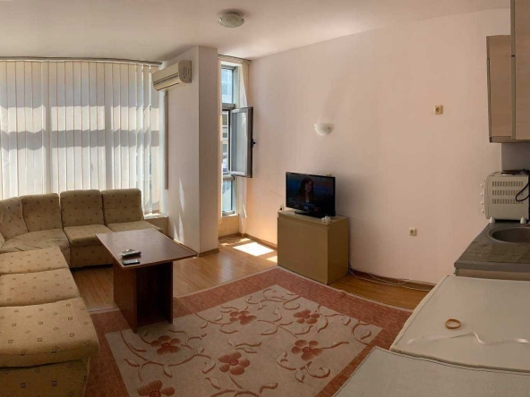 Дава се под наем Двустаен апартамент в Бургас, Братя Миладинови - 43 кв.м за 150 € - Снимка #1